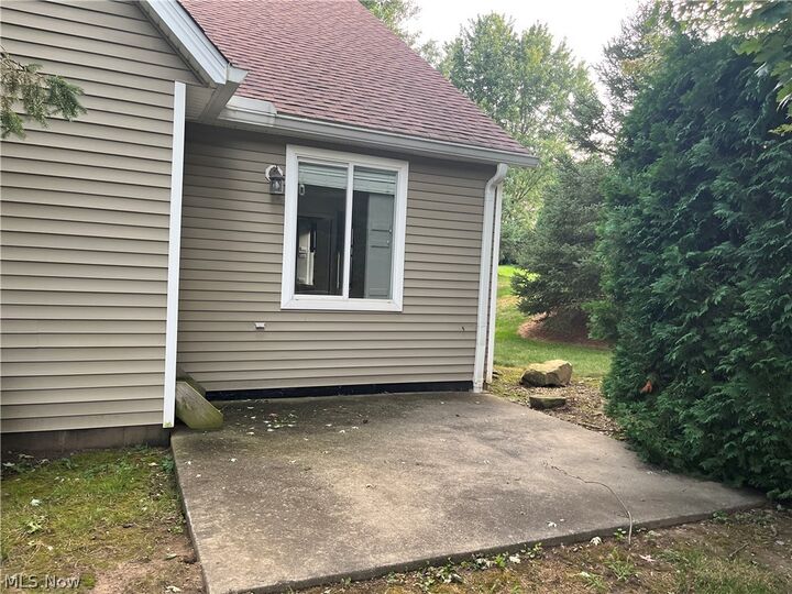 Property Photo:  4228 Castle Ridge  OH 44321 