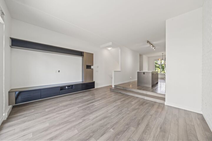 Property Photo: 15340 Guildford Drive 55 BC V3R 0C9