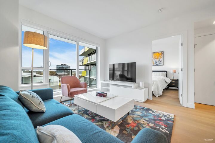 Property Photo: 5788 Gilbert Road 811 BC V7C 0G1