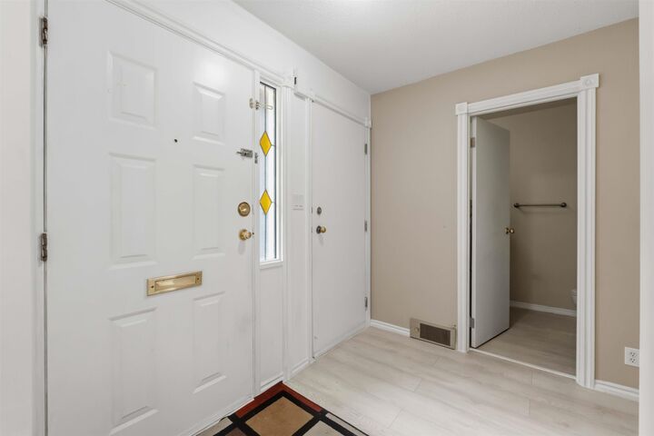 Property Photo: 10094 154 Street 2 BC V3R 4J6