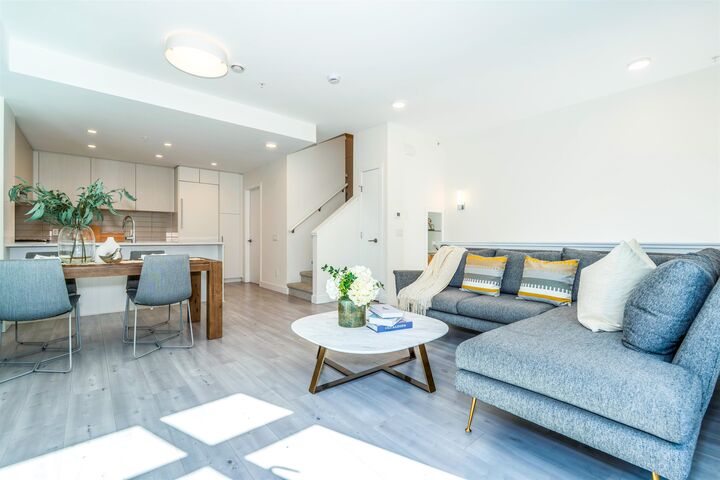 Property Photo: 2035 Glenaire Drive 259 BC V7P 1Y3