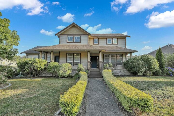 33834 Grewall Crescent — photo 1