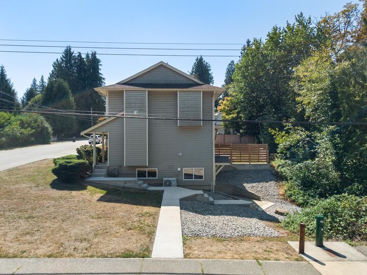 Property Photo: 4995 202A Street BC V3A 1T6