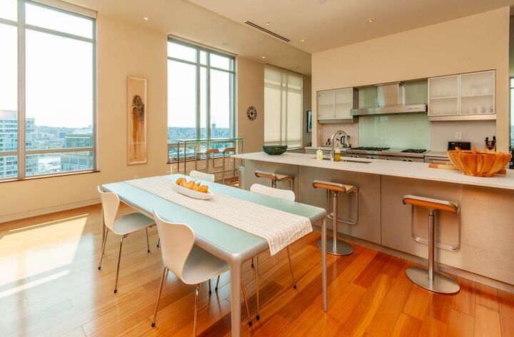 Property Photo:  1005 Beach Avenue 2901  BC V6E 3W2 