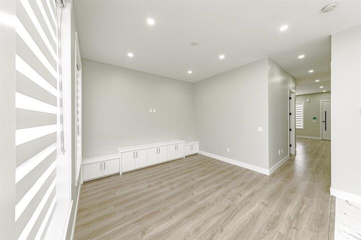 Property Photo: 14711 62A Avenue BC V3S 3T1