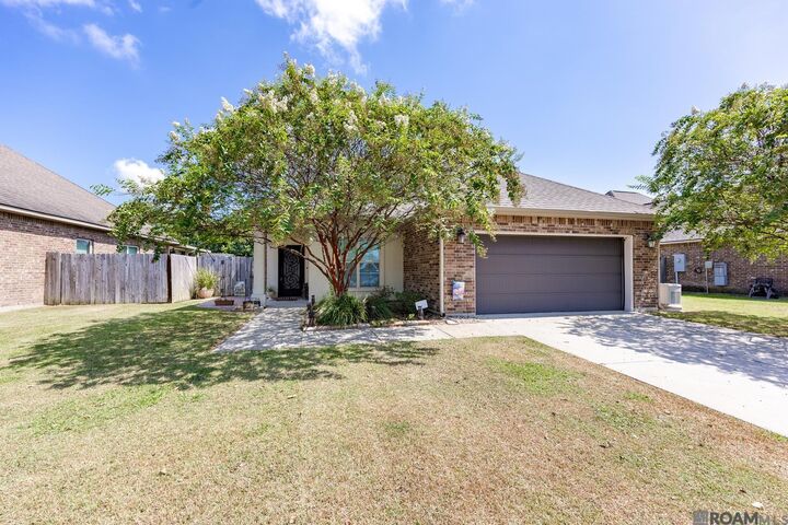 Property Photo: 3736 Union Dr LA 70710