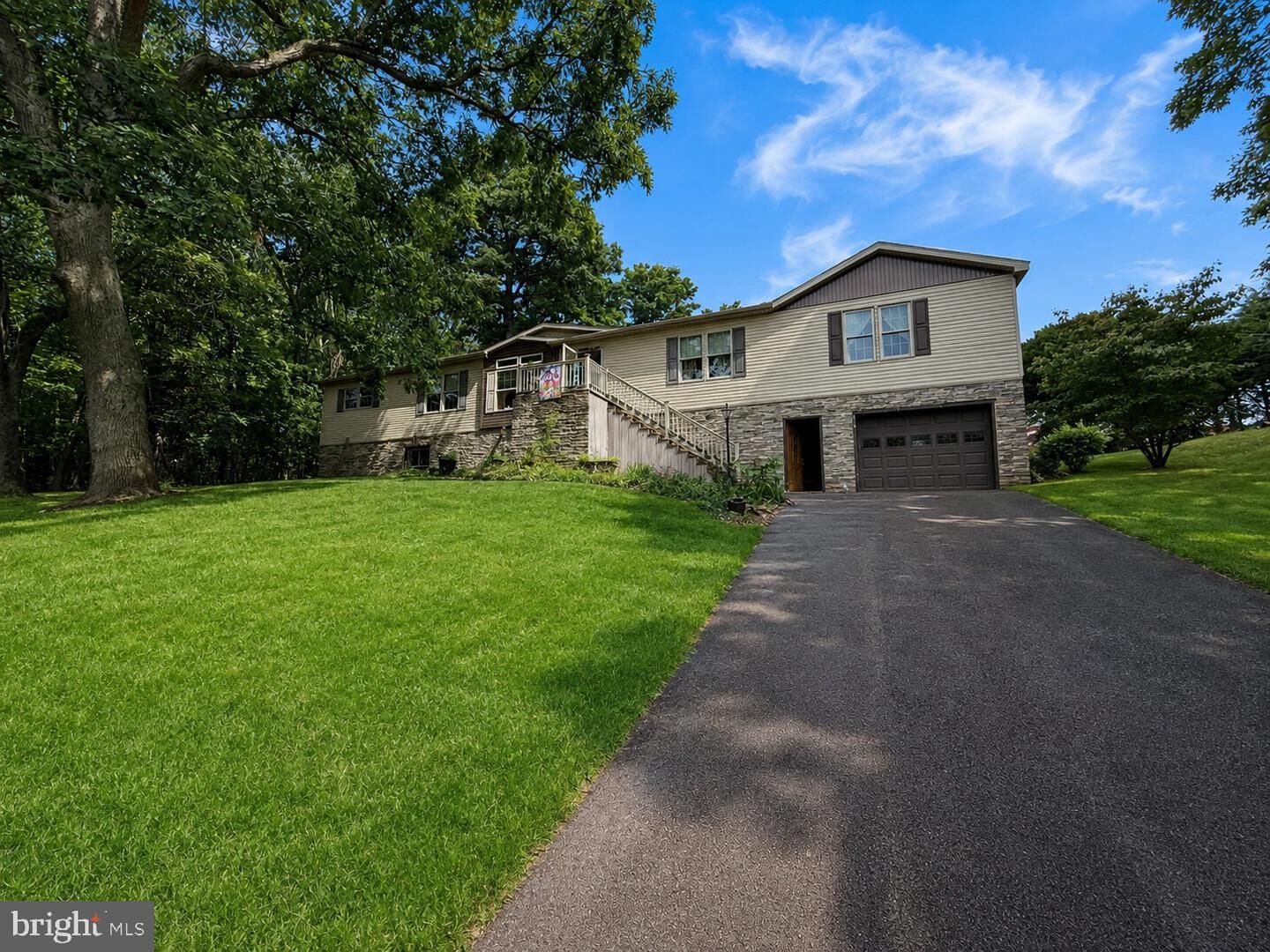 Property Photo:  934 Avilton Lonaconing Road  MD 21539 
