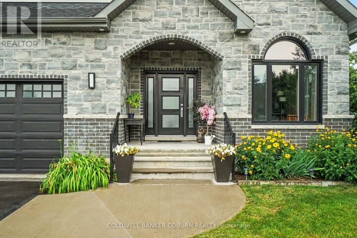 Property Photo: 88 Tabitha Crescent ON K0C 1H0