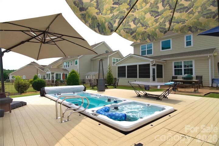 Property Photo:  137 Flora Vista Drive  NC 28117 