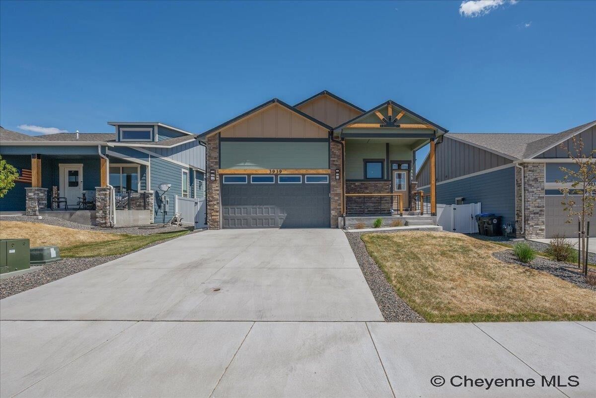 Property Photo: 3939 Dixon Dr WY 82009