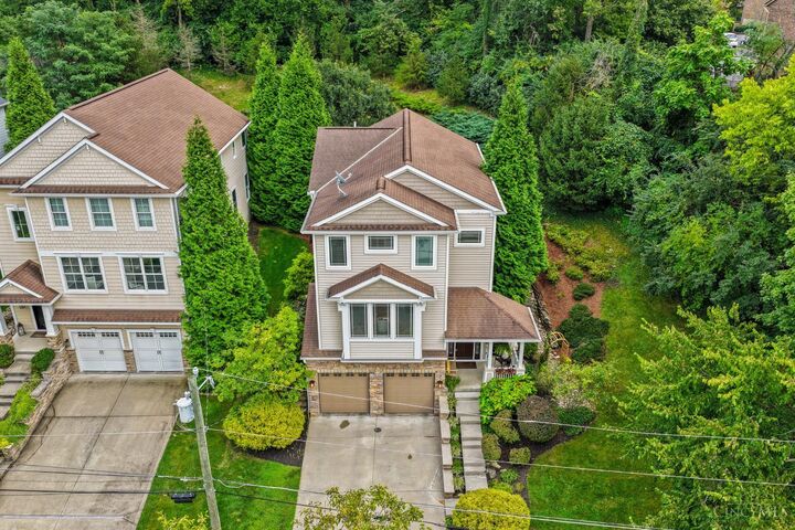 Property Photo:  608 Rushton Road  OH 45226 