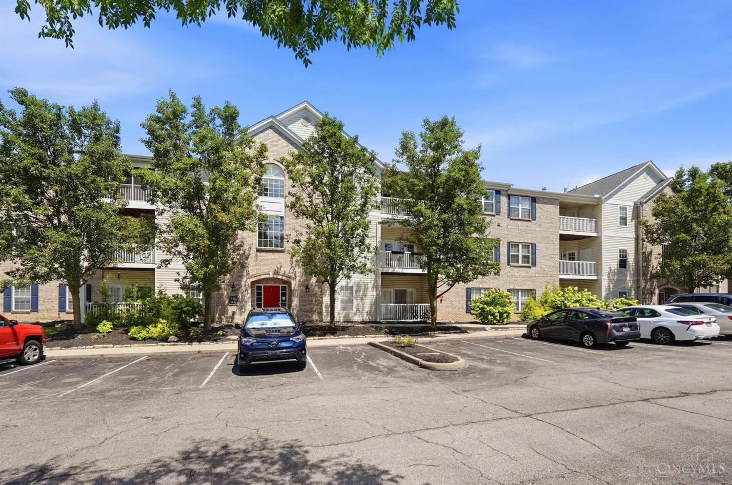 Property Photo:  5413 Michelles Oak Court  OH 45248 
