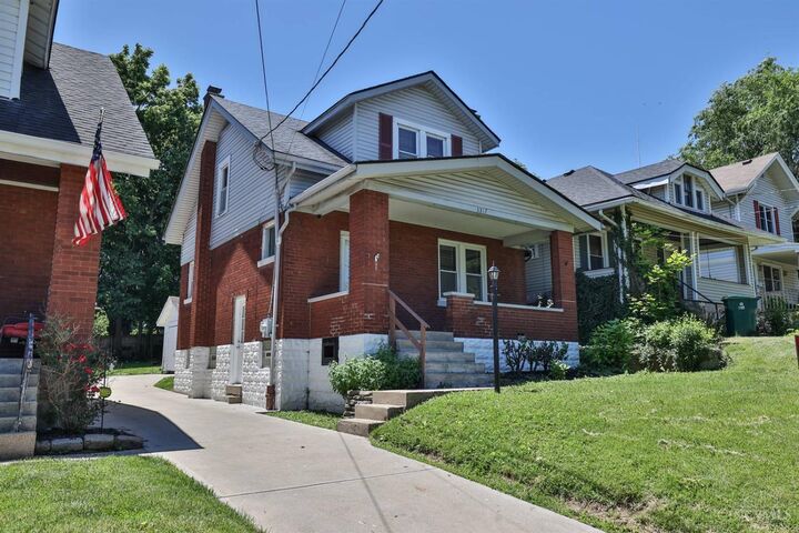 Property Photo: 3317 Hildreth Avenue OH 45211