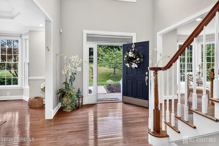 Property Photo:  11 Palmer Circle  NJ 08535 