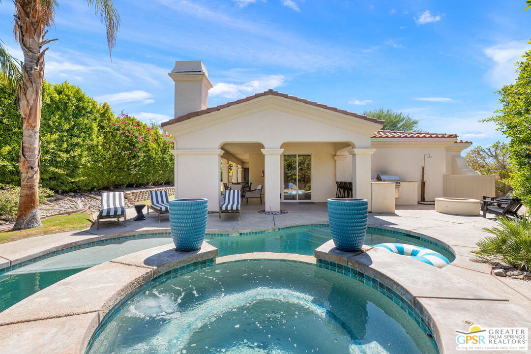 Property Photo: 1420 Lorena Way CA 92262