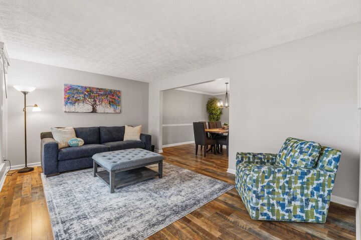 Property Photo:  342 Green Meadows W Drive  OH 43065 
