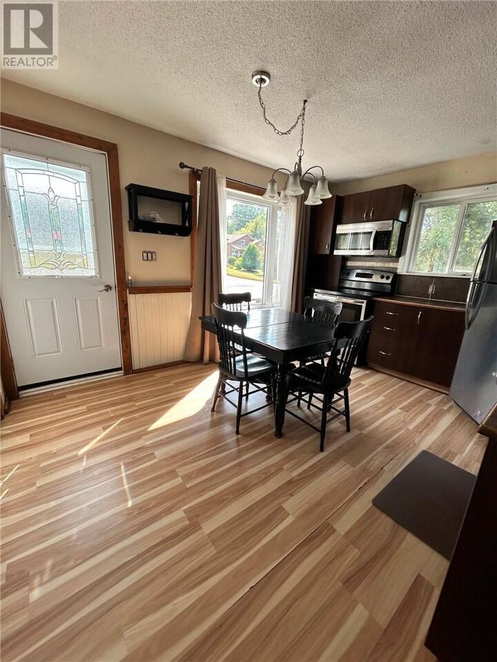 Property Photo:  139 St David Street N  ON P0M 2N0 