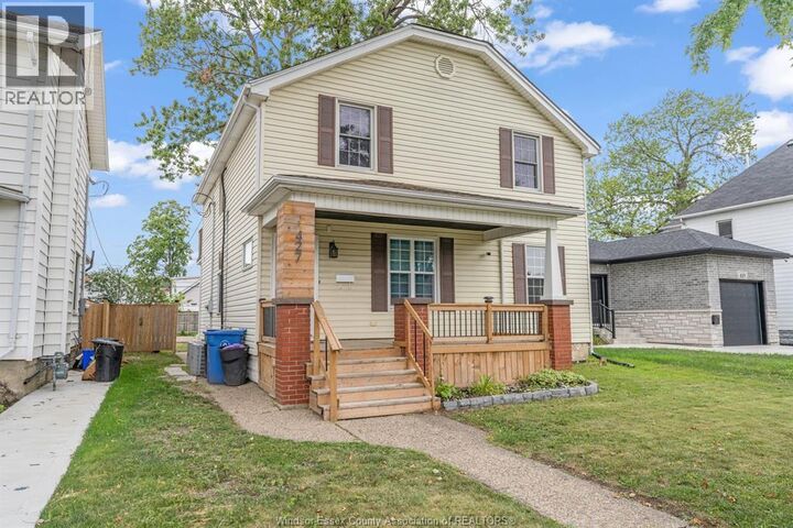 Property Photo:  427 Cameron  ON N9B 1Y9 