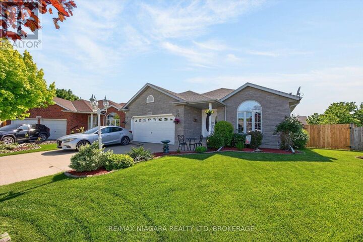 Property Photo:  4457 Kathleen Crescent  ON L2H 3H8 