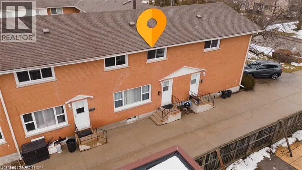 Property Photo:  78 Bee Street 8  ON N4S 3Z3 