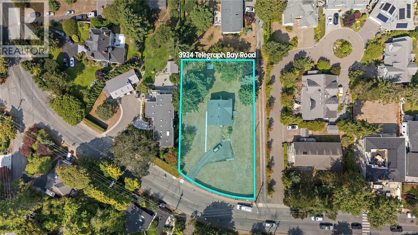 Property Photo: 3934 Telegraph Bay Road BC V8N 4H7