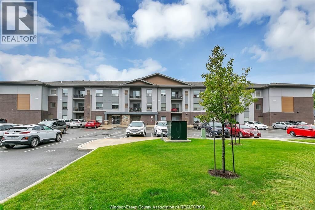Property Photo:  5850 Newman 213  ON N9J 0E2 