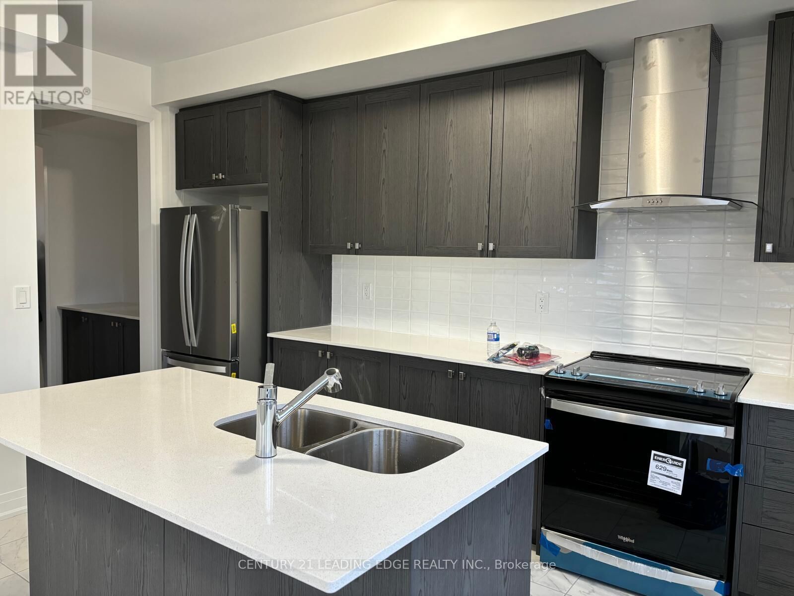 Property Photo: 2 Nautical Way ON L1N 0N2