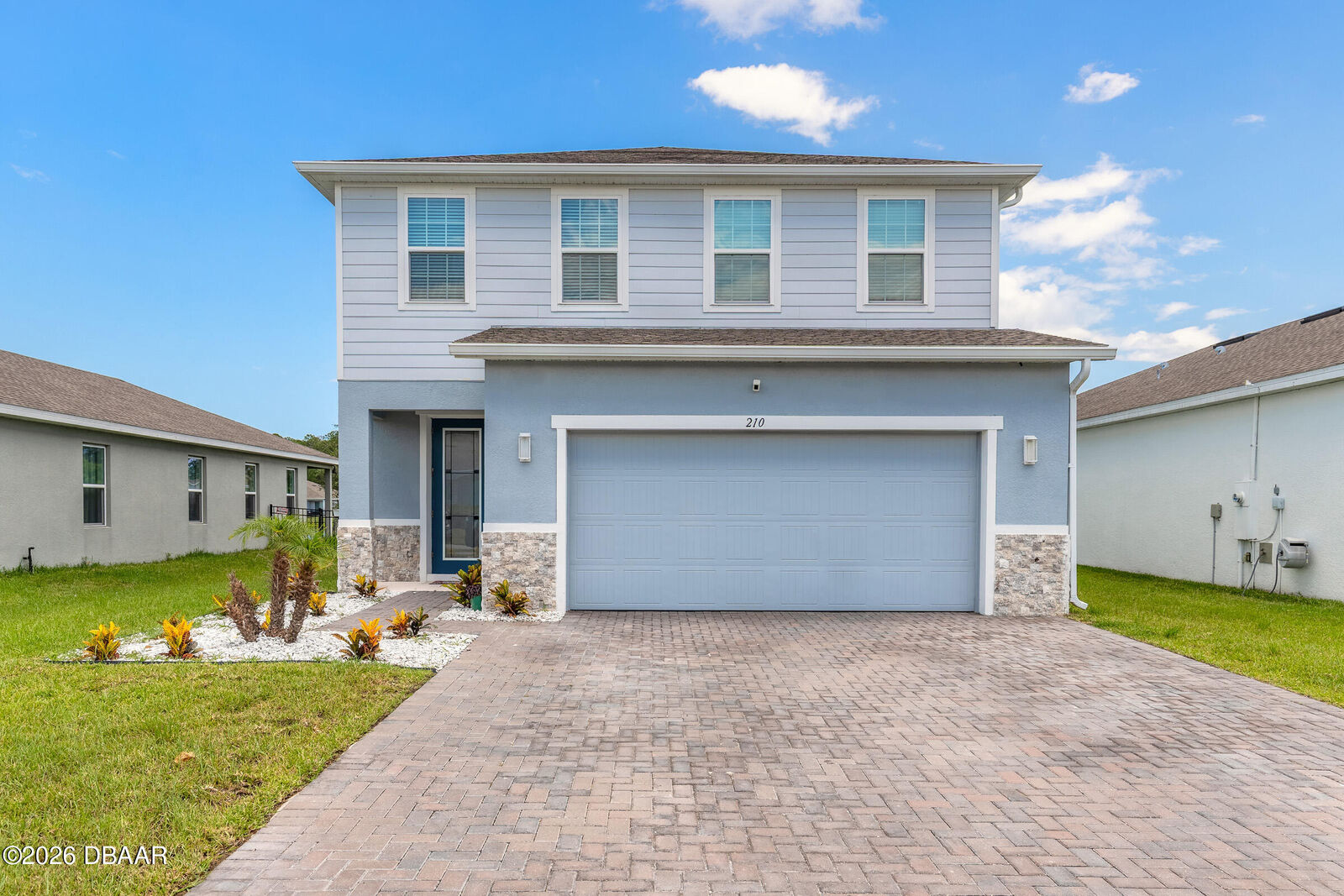 Property Photo:  210 Eagle Harbor Way  FL 32124 