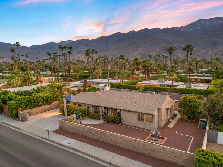 Property Photo: 1145 S Sunrise Way CA 92264