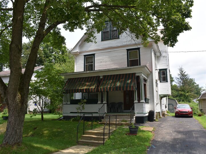 Property Photo:  335 Euclid Avenue  PA 16433 