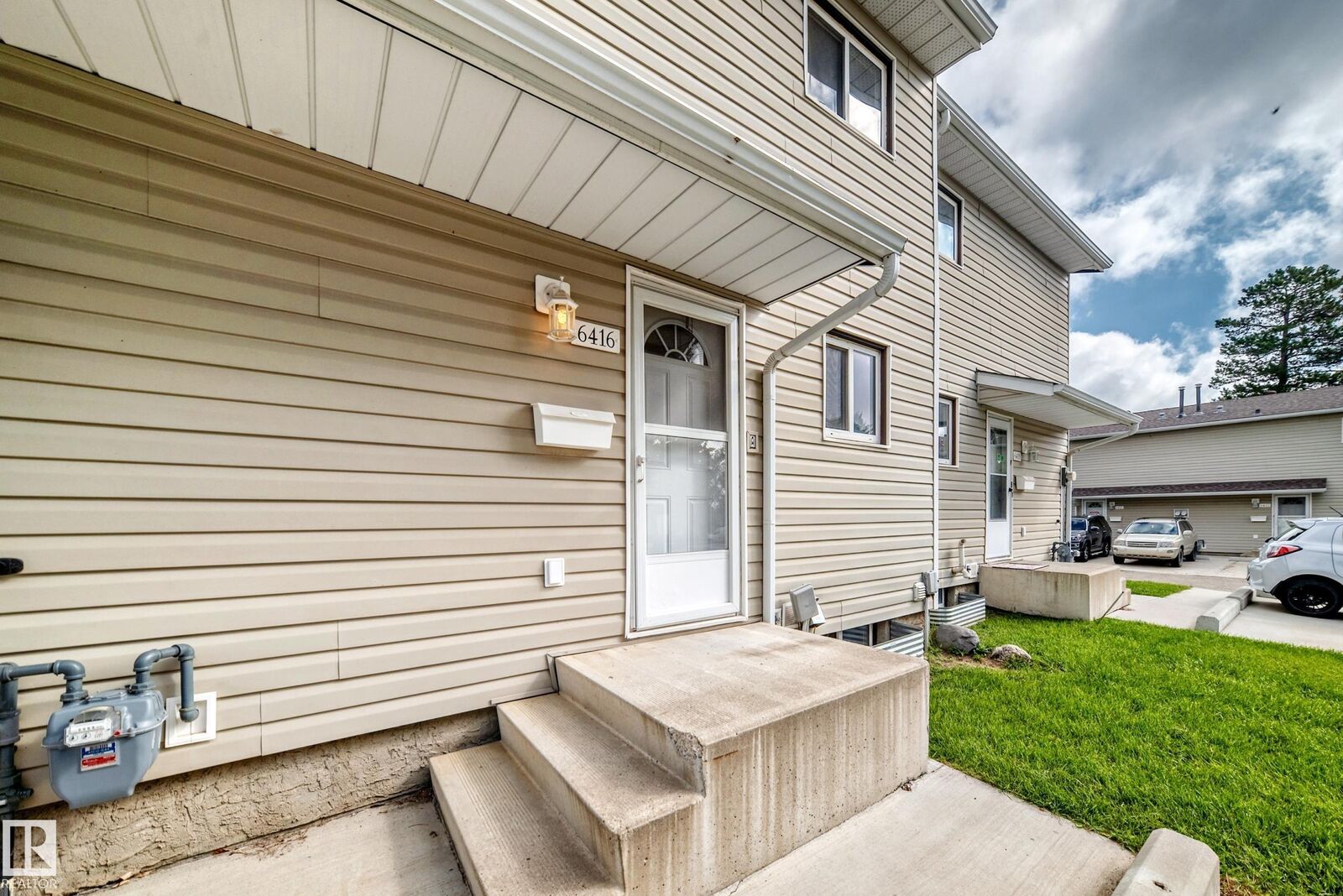 Property Photo:  6416 180 Street NW  AB T5T 2J6 
