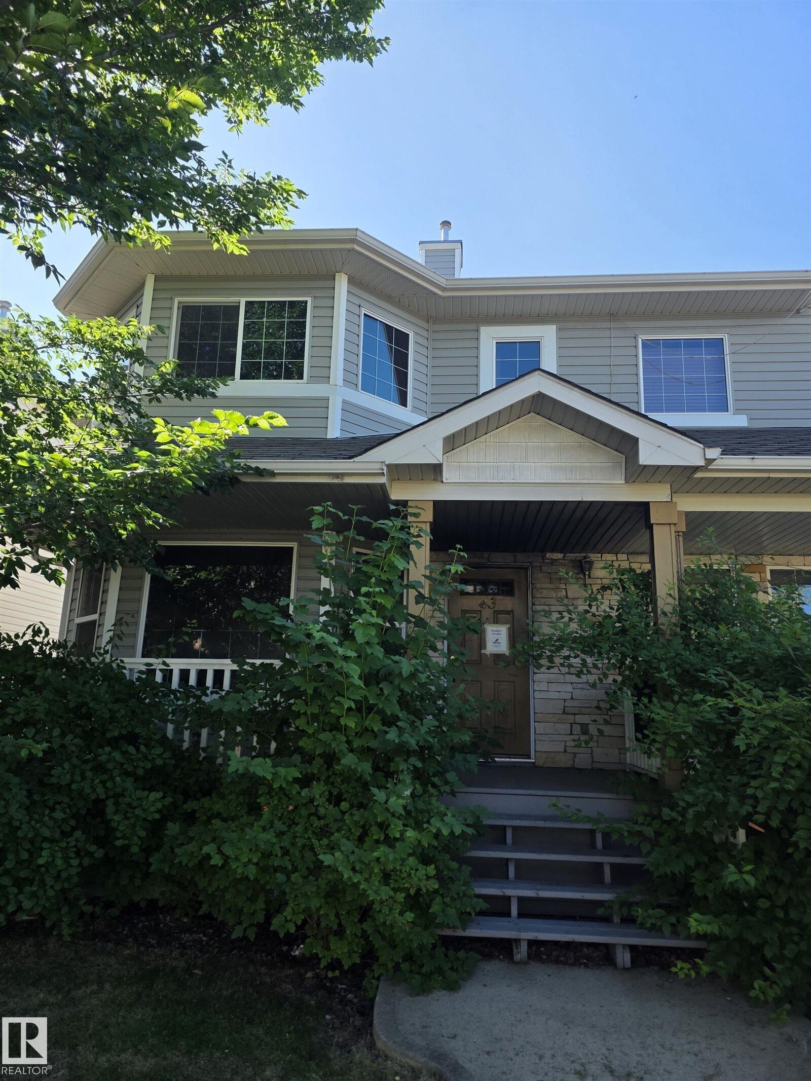 Property Photo:  43 Vernon Street  AB T7X 0B6 