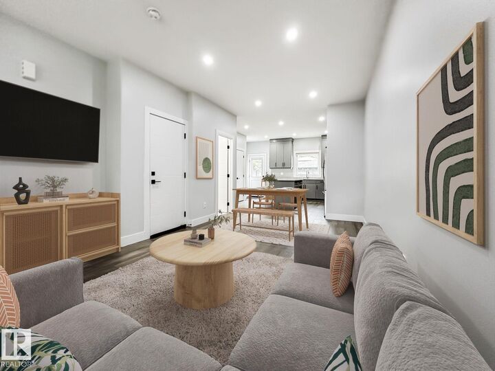 Property Photo: 9830 73 Avenue NW AB T6E 1B6
