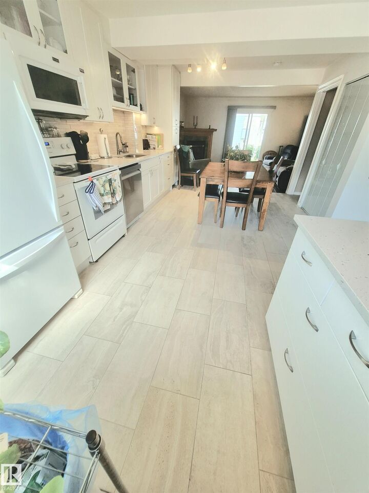 Property Photo: 2030 Brentwood Boulevard AB T8A 4P6