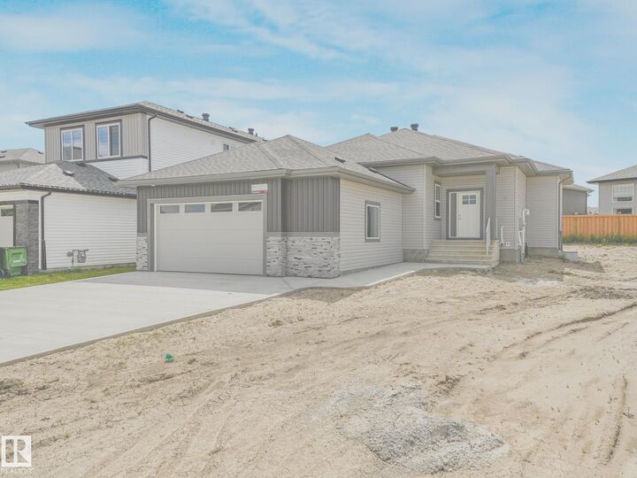 Property Photo: 22 Dalquist Bay AB T9E 1N7