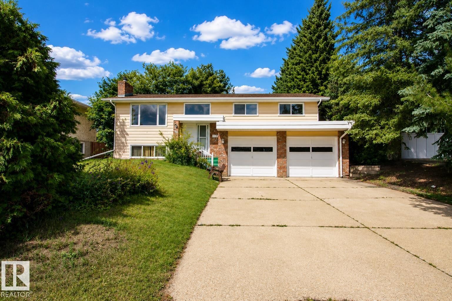 Property Photo:  50 Groveland Road  AB T8A 3G6 