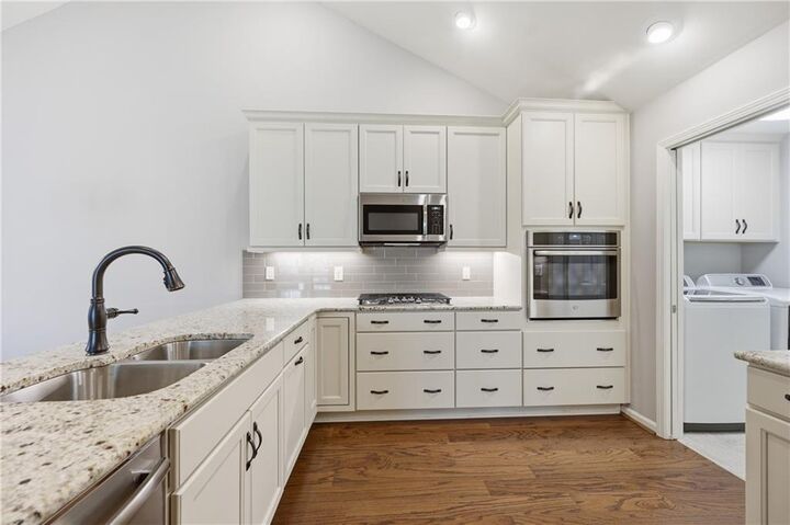 Property Photo: 1103 Sweet Apple Circle GA 30004