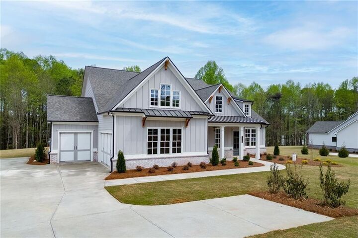 Property Photo:  5450 Settingdown Road  GA 30041 
