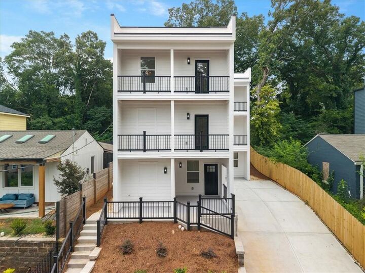 Property Photo: 242 Ormond Street SW GA 30315