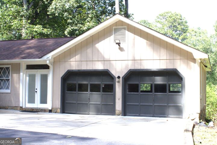 Property Photo:  2996 Jodeco Drive  GA 30236 