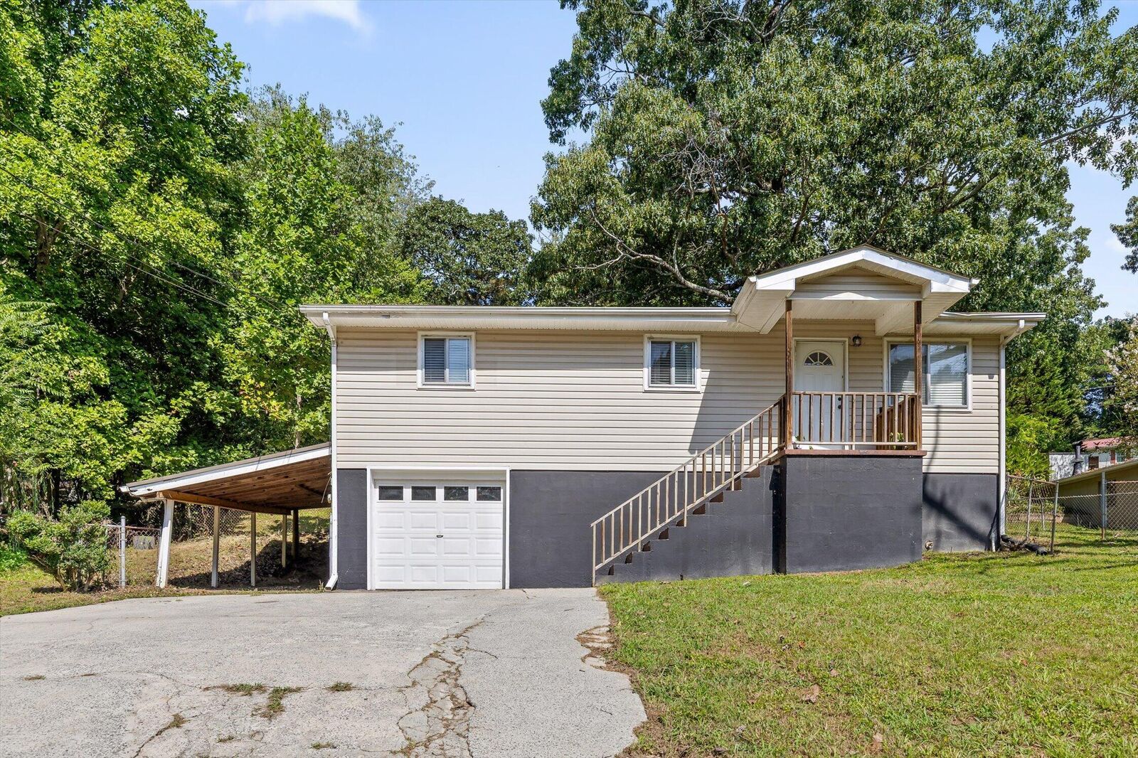 Property Photo:  720 Hurtt Road  GA 30707 