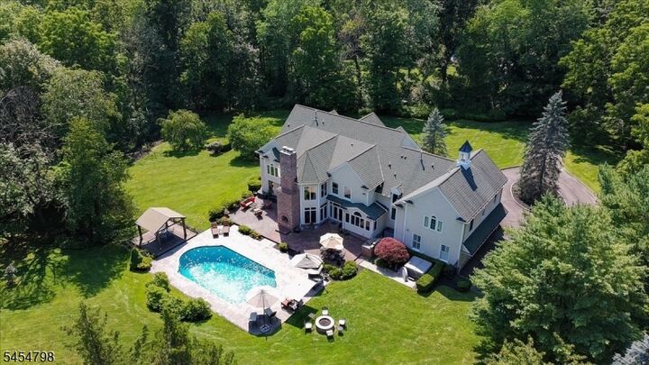Property Photo: 7 Martin Ln NJ 07960