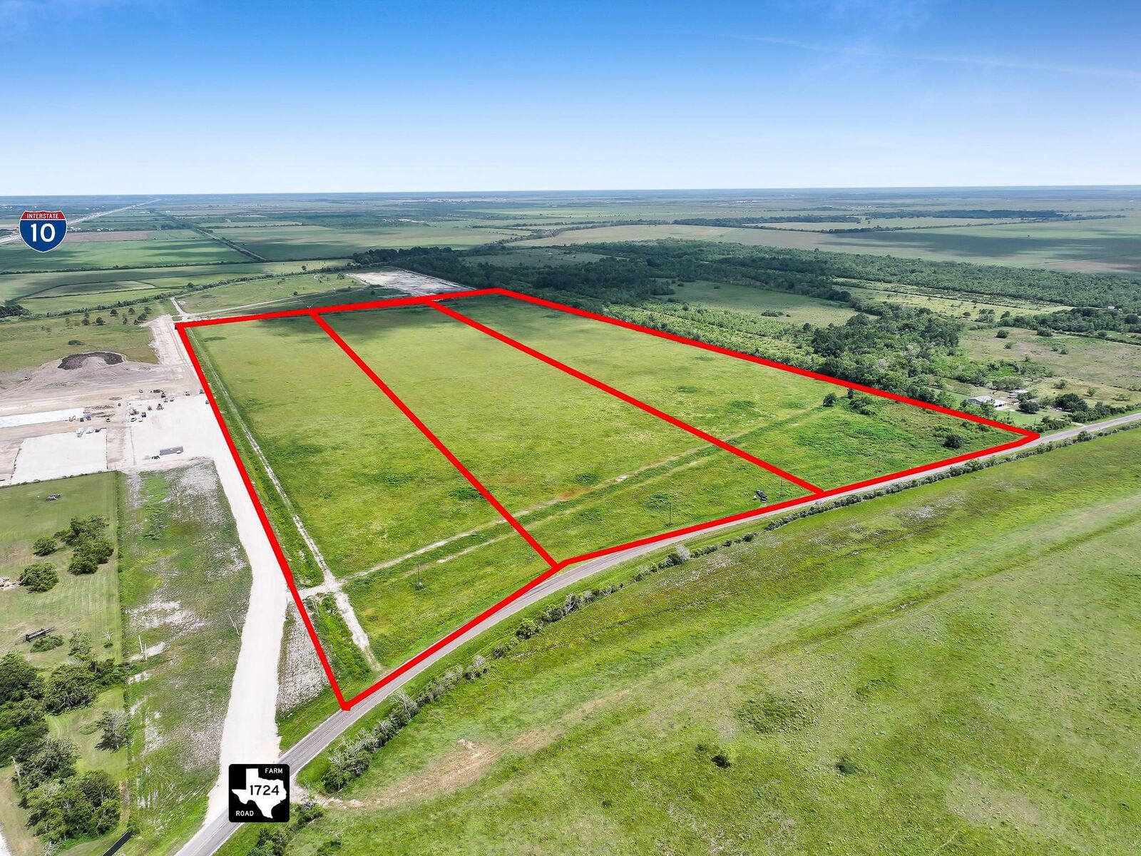 Property Photo:  Tr 2 S Fm-1724  TX 77514 