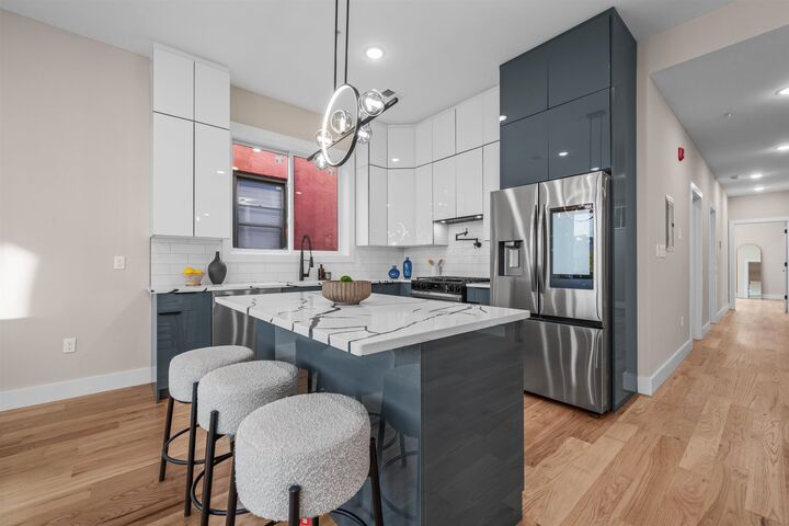 Property Photo: 94 South St 3 NJ 07307