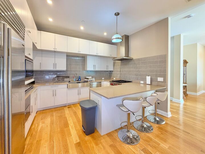 Property Photo:  9 Somerset Lane Ph 608/614  NJ 08010 