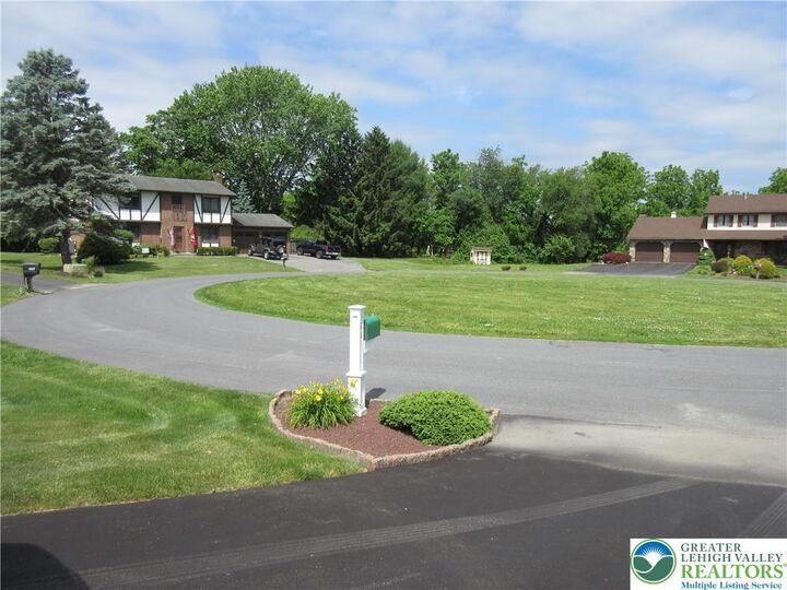 Property Photo: 531 Mountain View Road PA 18064