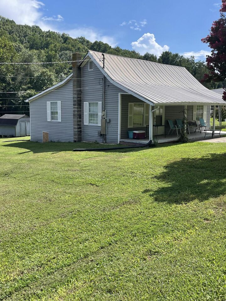 Property Photo:  442 Noe Road  TN 37708 