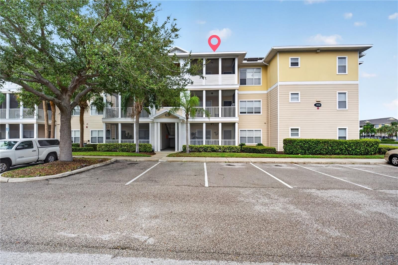 Property Photo:  4802 51st Street W 1912  FL 34210 