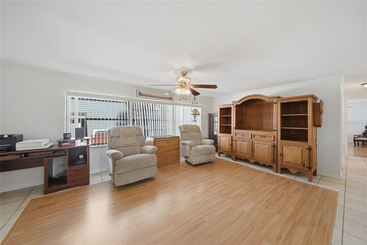 Property Photo: 1230 Seahorse Lane FL 34224