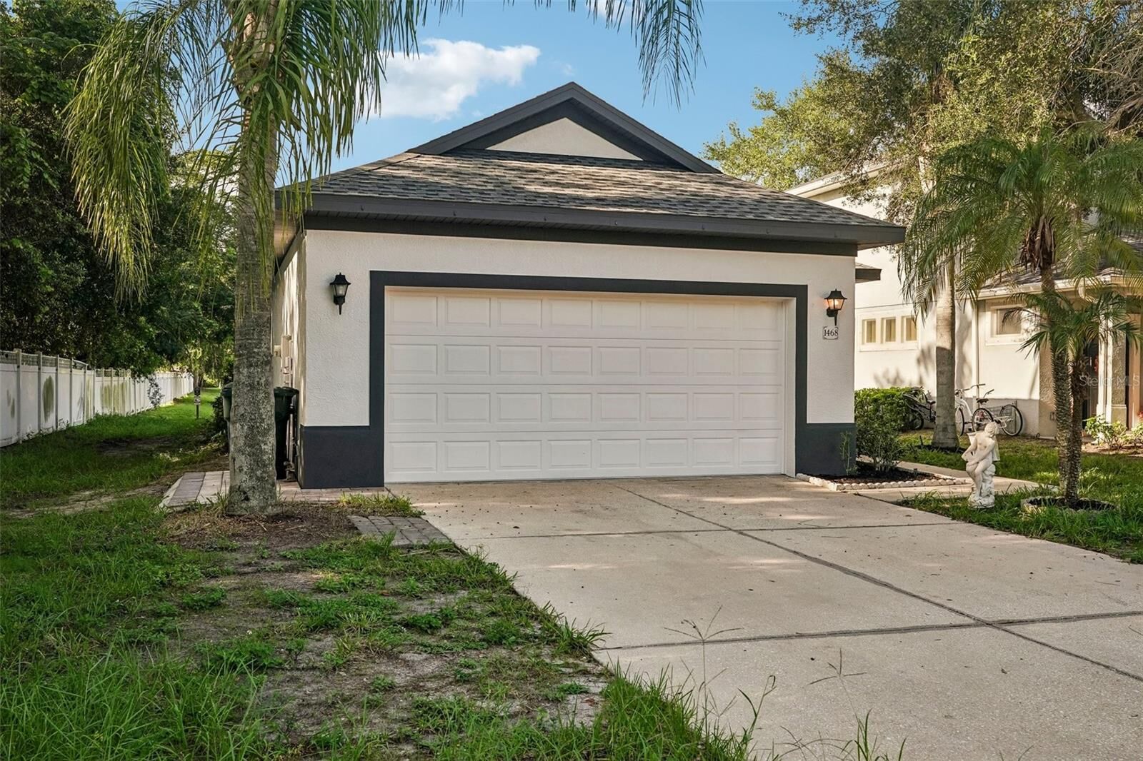 Property Photo: 1468 Daryl Drive FL 34232